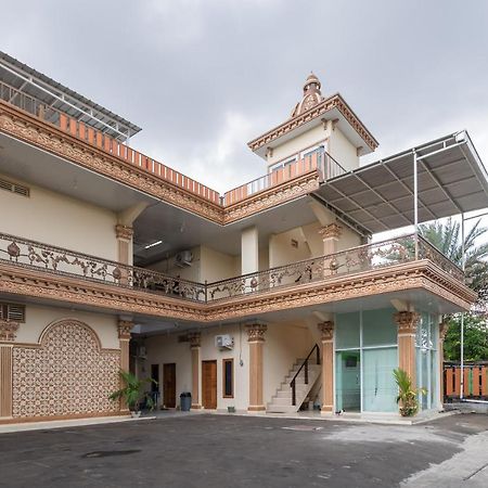 Urbanview Hotel Salsabilah Palembang By Reddoorz 外观 照片