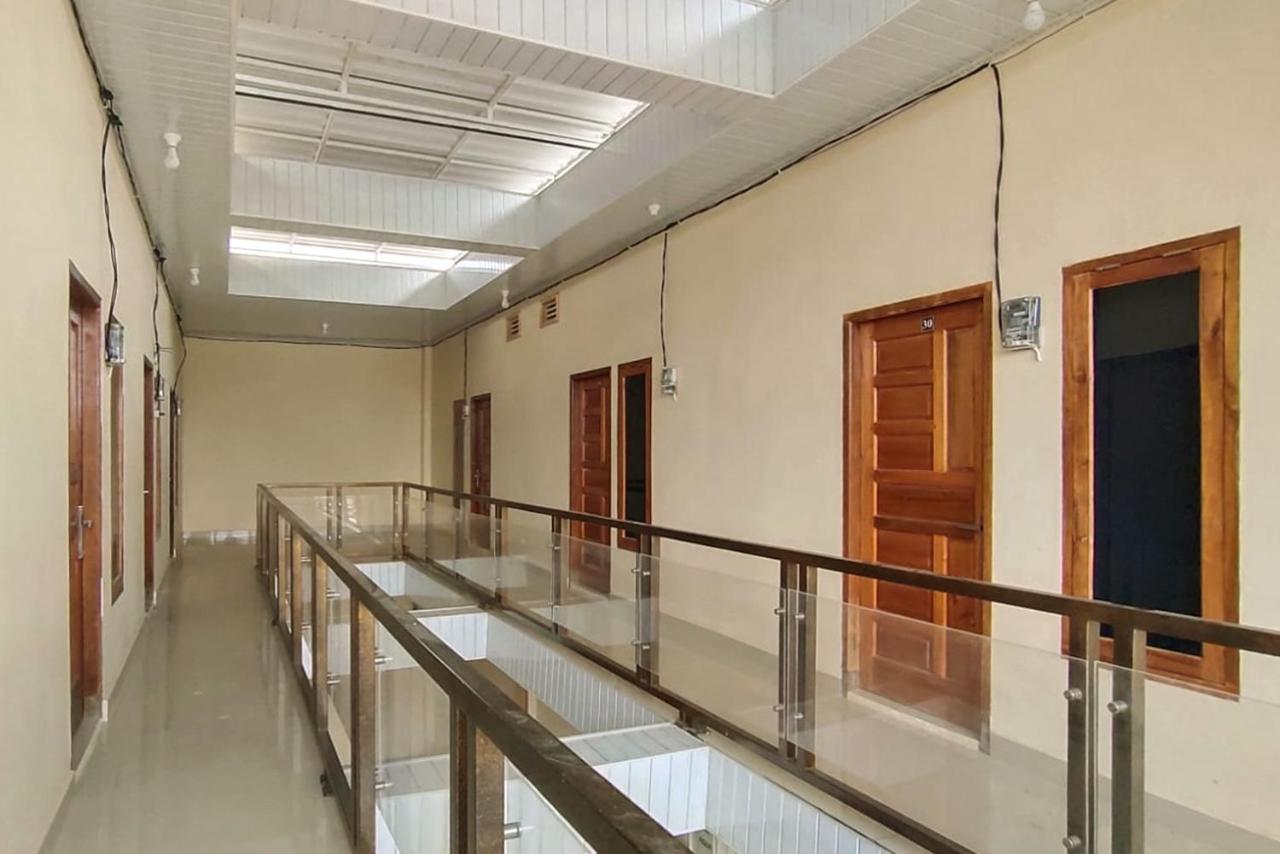 Urbanview Hotel Salsabilah Palembang By Reddoorz 外观 照片