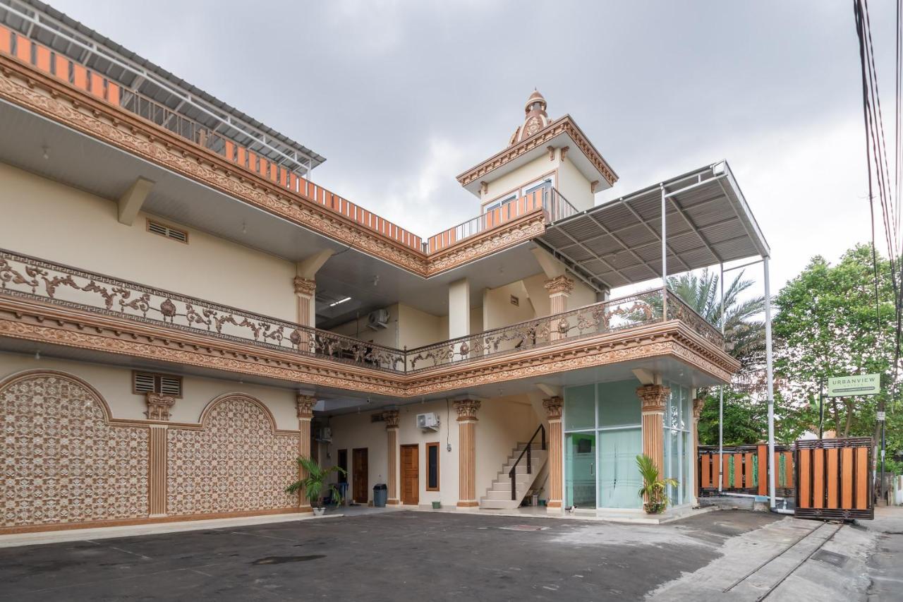 Urbanview Hotel Salsabilah Palembang By Reddoorz 外观 照片